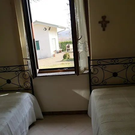 Vecchio Ulivo Feriehus *